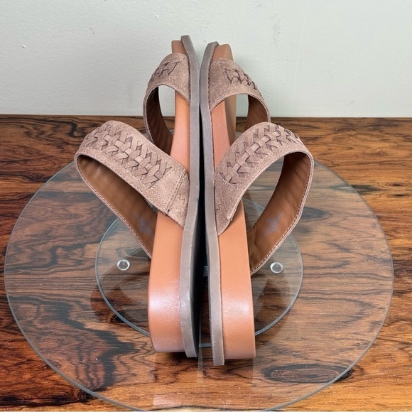 Indigo Rd Terrey Slide Sandal - Picture 9 of 11